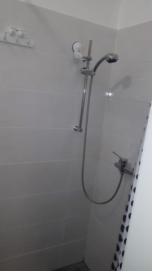 Garibaldik Apartman Boedapest Buitenkant foto