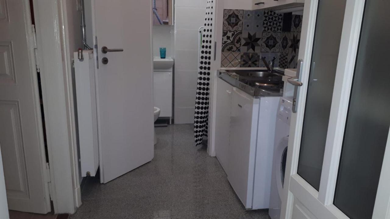 Garibaldik Apartman Boedapest Buitenkant foto